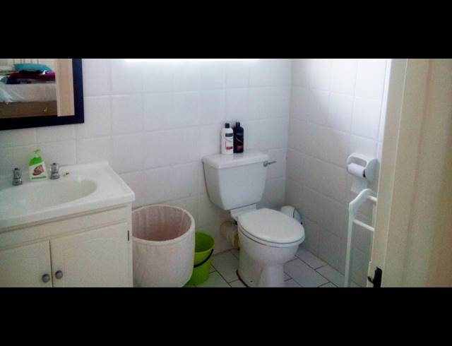1 BEDROOM APARTMENT BLOCK RENTED IN SUMMERSTRAND